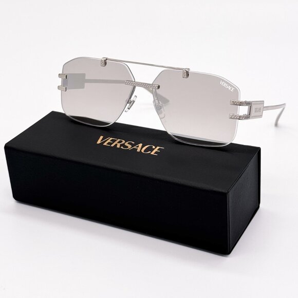 NEW VERSACE VE2275 1000/8V SUNGLASSES VE2275 10008V SILVER MOD 2275 1000/8V - Picture 1 of 10